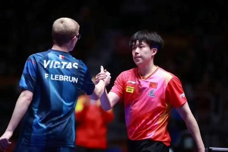 法国队绝杀瑞典队，马龙带队取胜