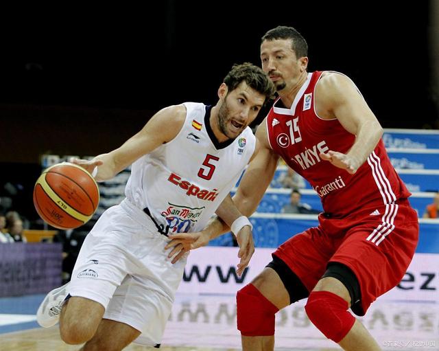 开云体育官网-希腊男篮再次击败西班牙队，稳固前进