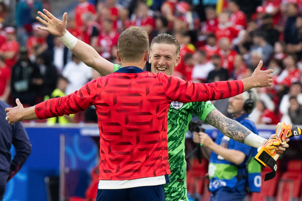 法国横扫瑞士，福登刷新纪录