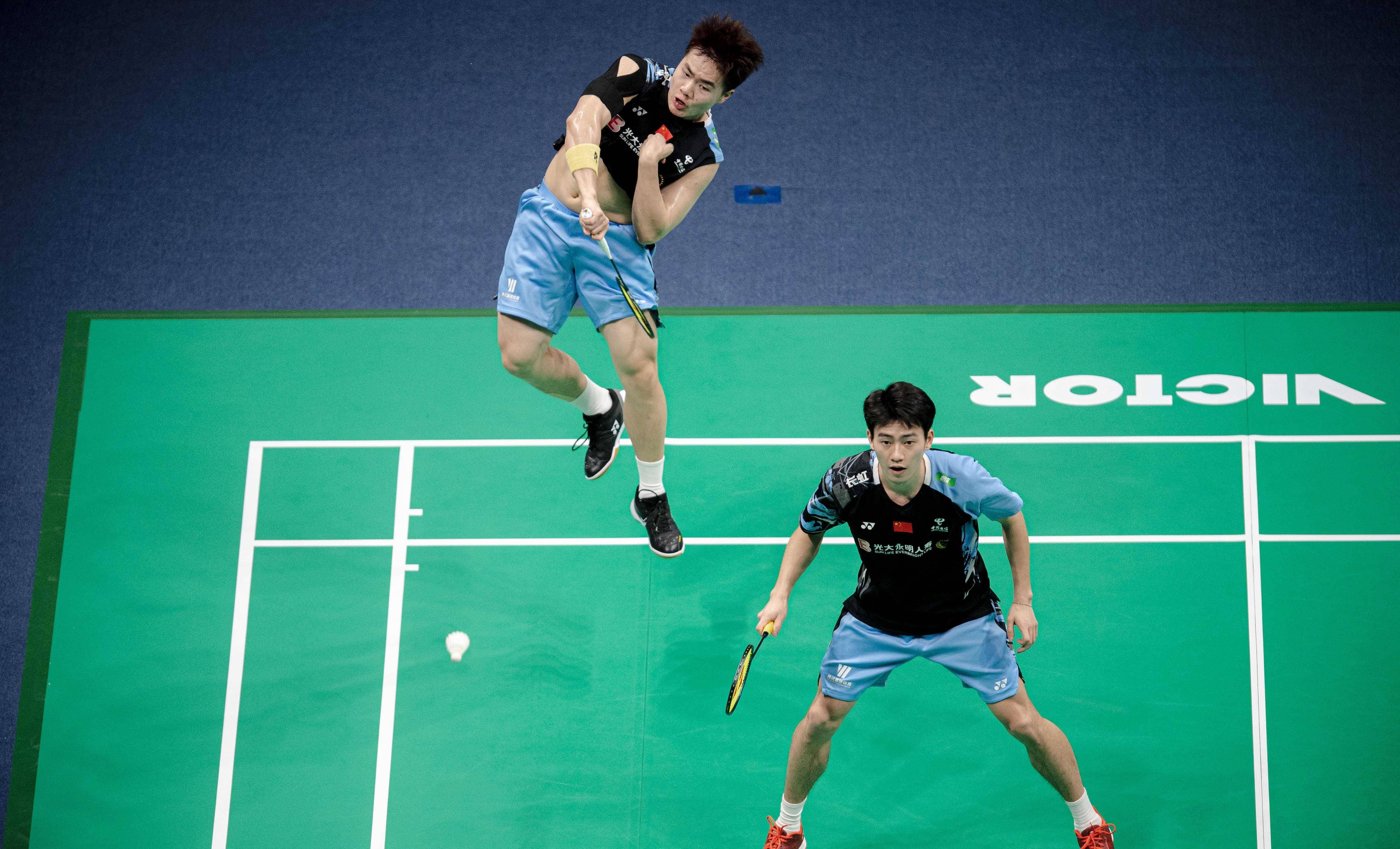 日本羽毛球队力克泰国羽毛球队，谌龙一己之力扛起全队