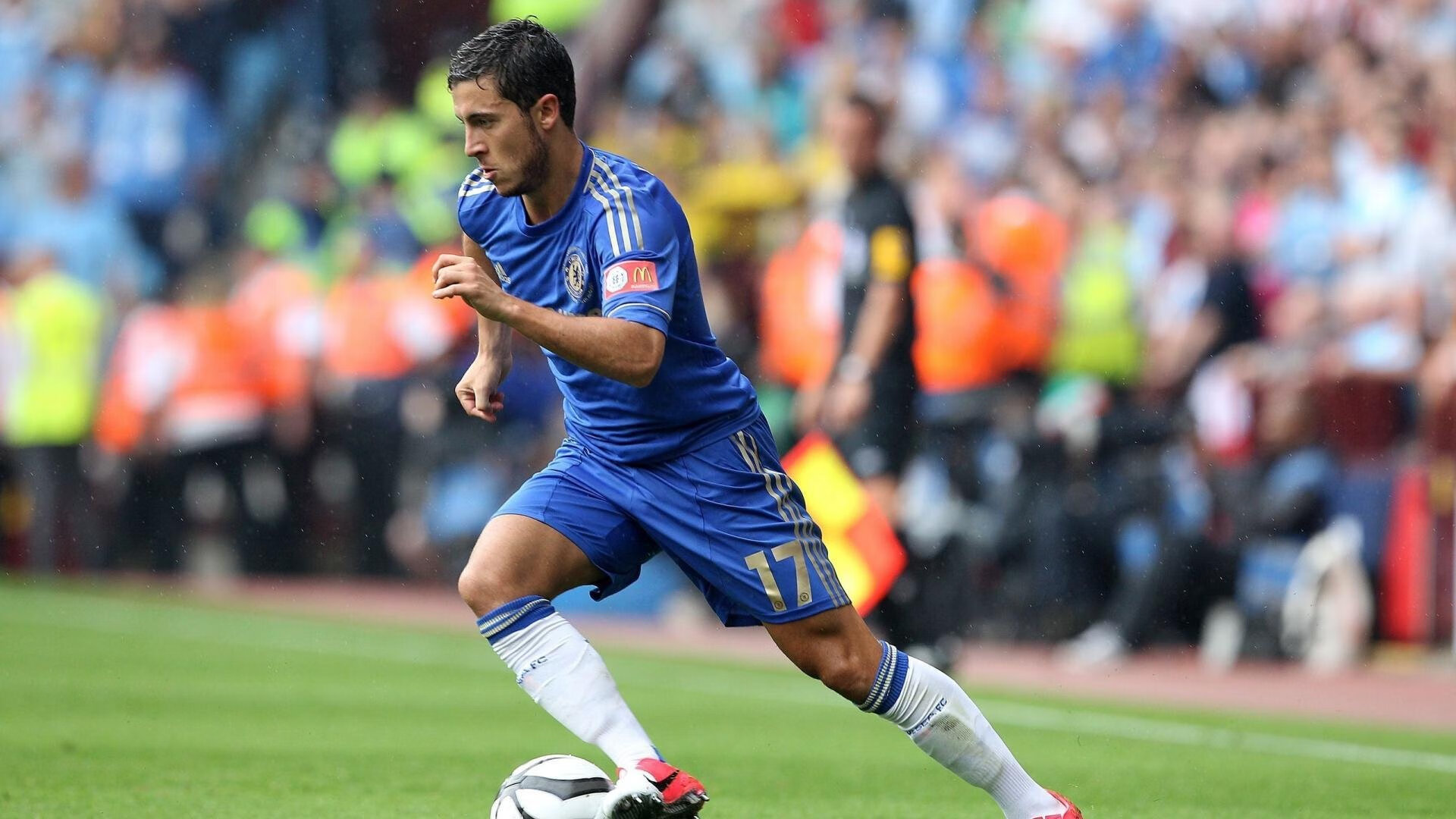 年度焦点之战，哥伦比亚踏平埃及，南美雄鹰展翅开罗