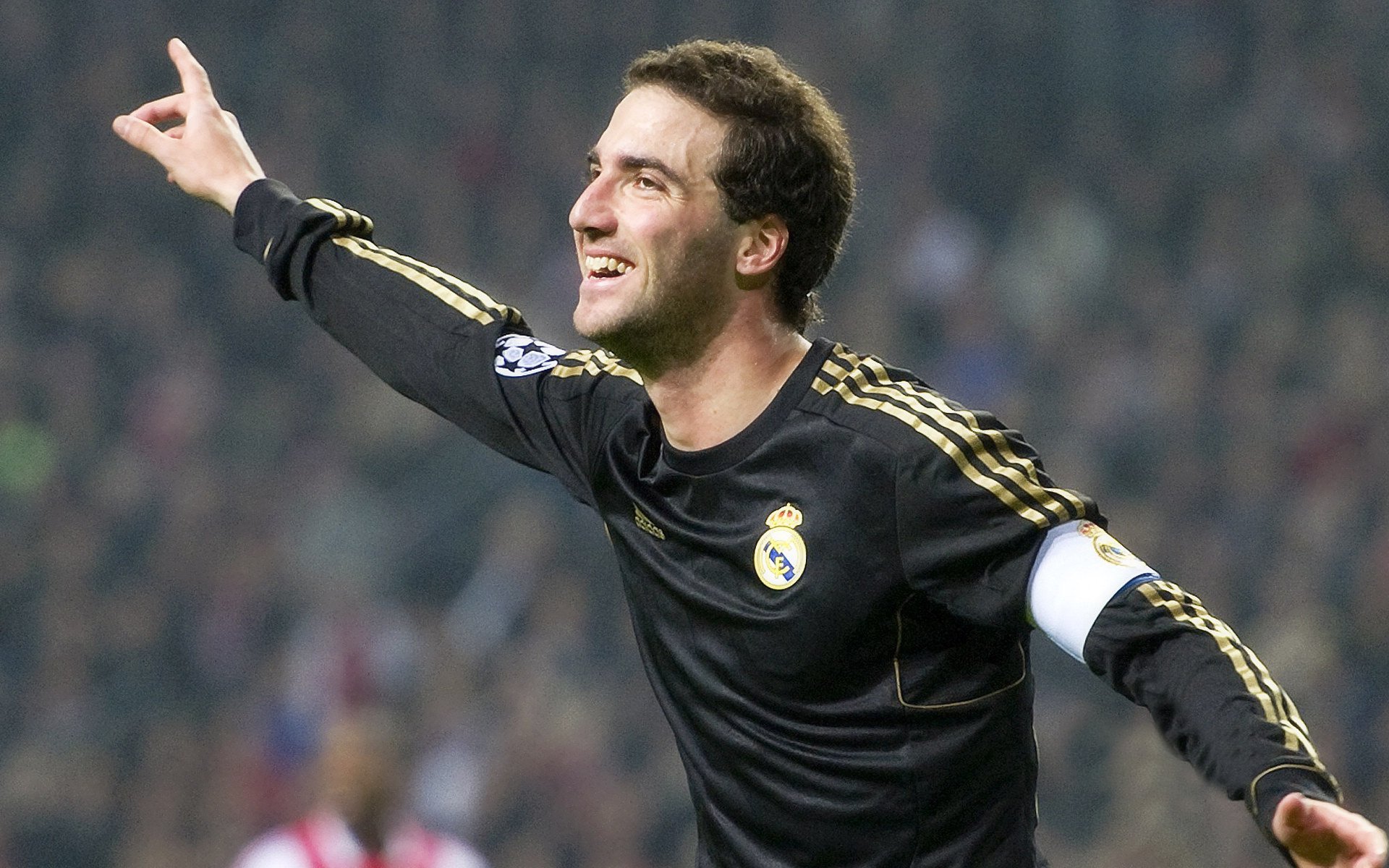 克罗地亚的节奏艺术，以土耳其为序章，加维在美加墨世界杯的接管时刻